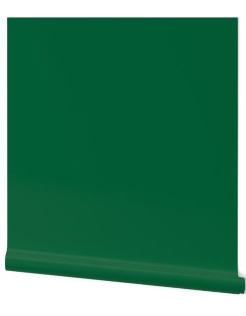 Abundant Green Autumn Winter 2022 2023 Color Trend Wallpaper