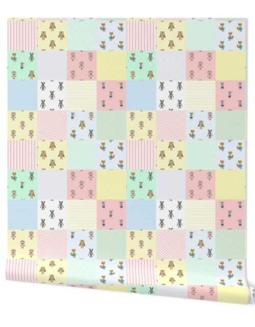Forest Friends Woodland Animal Babies Cheater Quilt Wallpaper