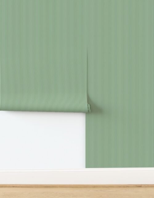 18th Hole Green and White Pinstripe Dad Edit Wallpaper