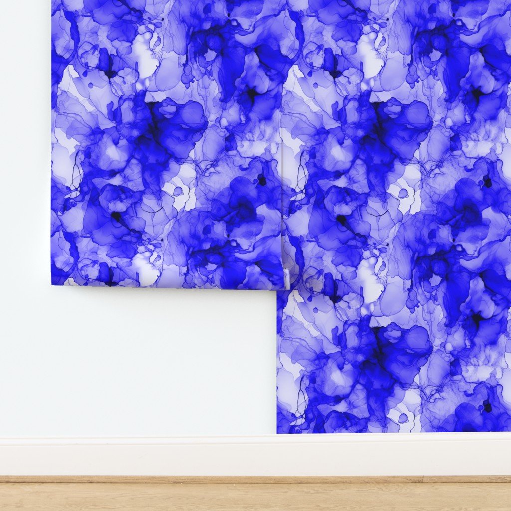 Alcohol Liquid Ink Swirls in Royal Blue Porcelain Glaze Wallpaper design