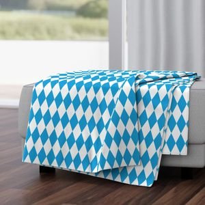 Oktoberfest Bavarian Blue and White Medium Diagonal Diamond Pattern Home Decor Collection Decor Collection beer garden throw blanket design