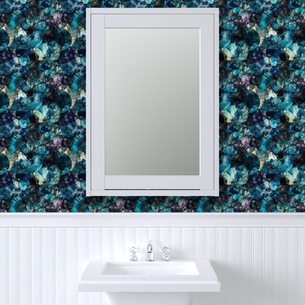 Small Moonstone and Gold Alcohol Ink 2 Wallpaper birthstone pattern wallpaper
