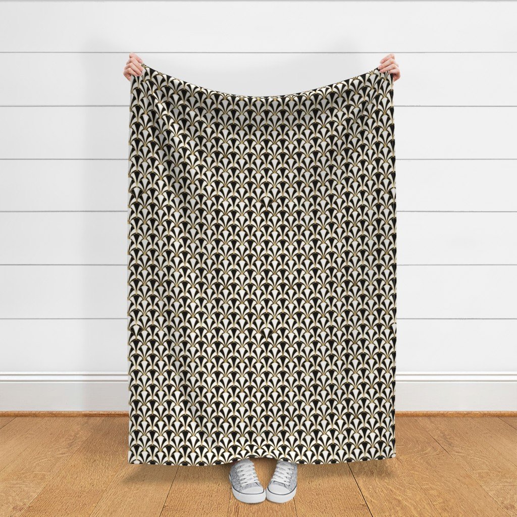 Scallop Shells in Black and Gold Art Deco Vintage Foil Pattern Fabric cracked pattern fabric