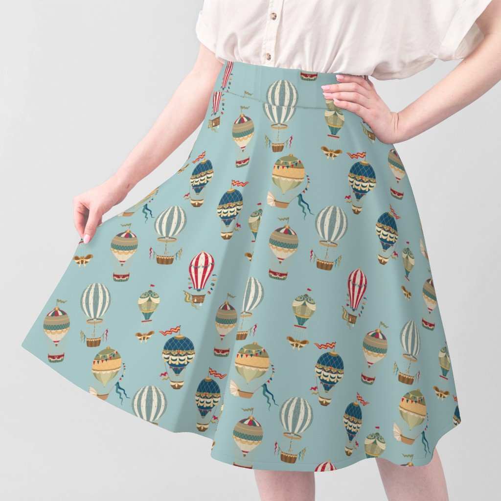 Small Vintage Hot Air Balloons in Sky Blue Fabric striped balloons fabric