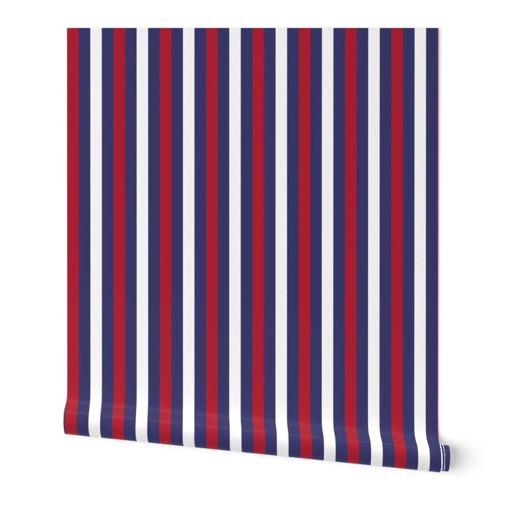 Small USA Flag Alternating Blue with Red and White Stripes Wallpaper usa stripes wallpaper