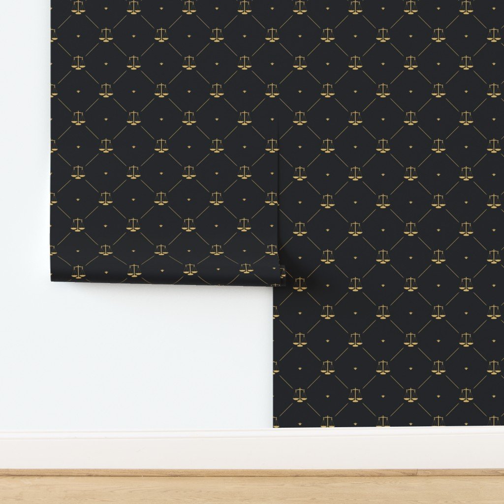 Wallpaper preview in Lux Faux Gold Scales of Justice in Cross Hatch Diamonds on Repeat