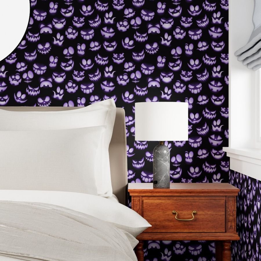 Micro Grinning Halloween Purple Faces on Black Wallpaper micro faces wallpaper