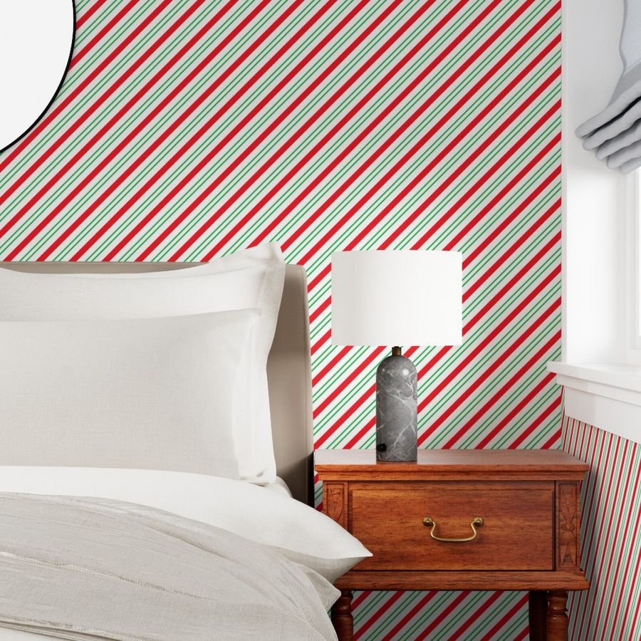 Red and Green Diagonal Christmas Candy Stripes Wallpaper christmas red wallpaper