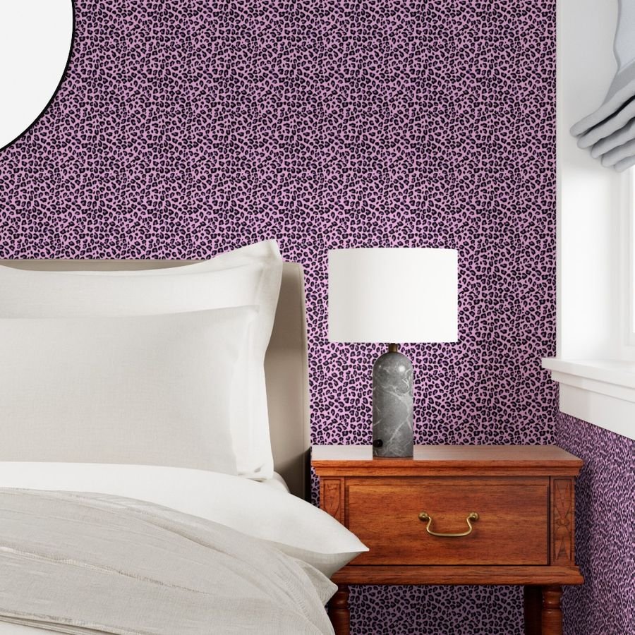 Small Purple Pink Leopard Print Wallpaper leopard fur wallpaper